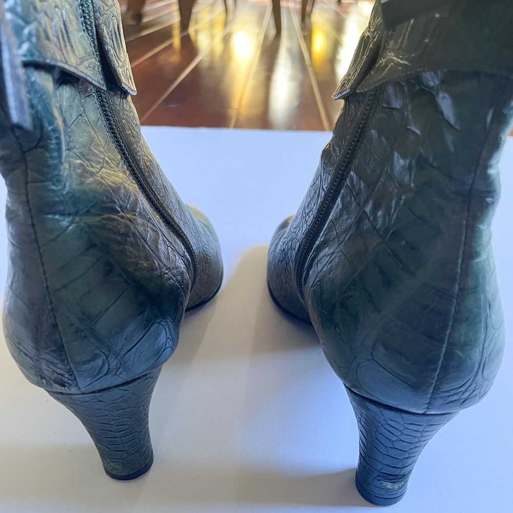 Bolo Crocodile Print Leather Heeled Boots Green Size 6.5 - Picture 3 of 11
